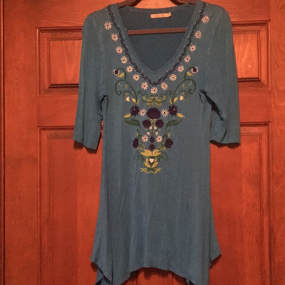 Embroidered Tunic - Picture 3 of 6